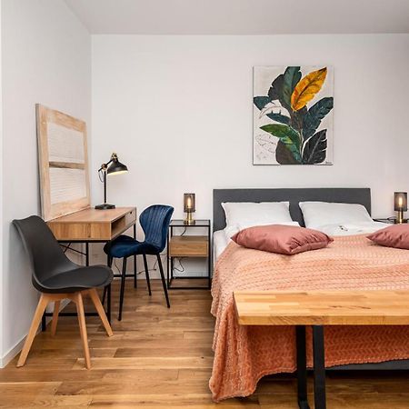 ורשה Zlota Apartments City Centre By Sun & Snow מראה חיצוני תמונה