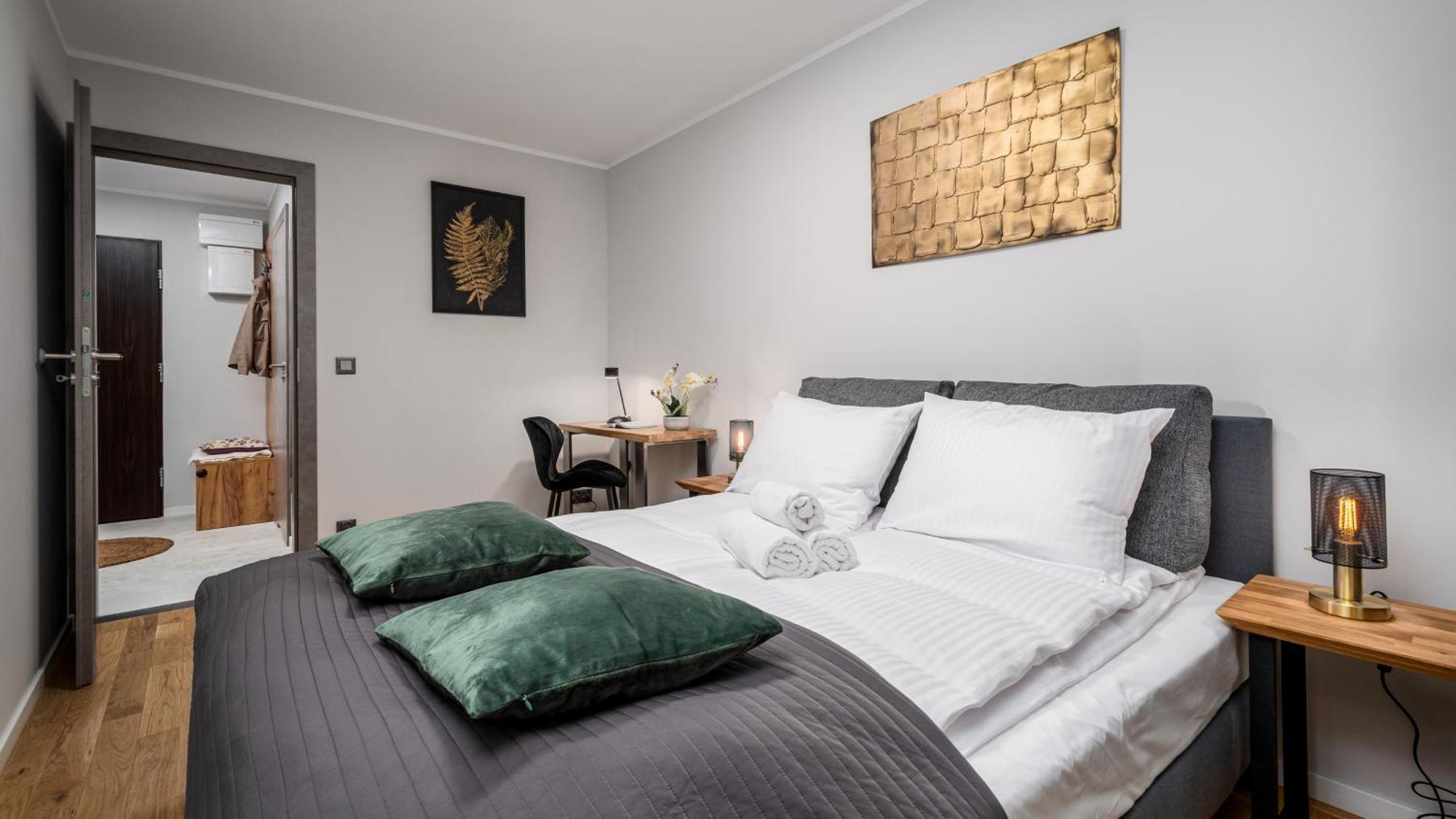 ורשה Zlota Apartments City Centre By Sun & Snow מראה חיצוני תמונה