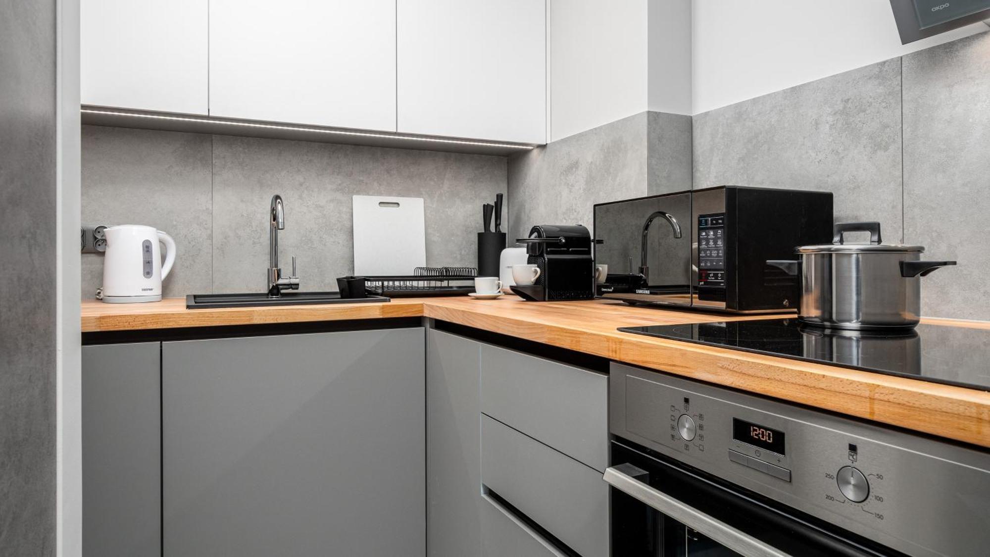 ורשה Zlota Apartments City Centre By Sun & Snow מראה חיצוני תמונה