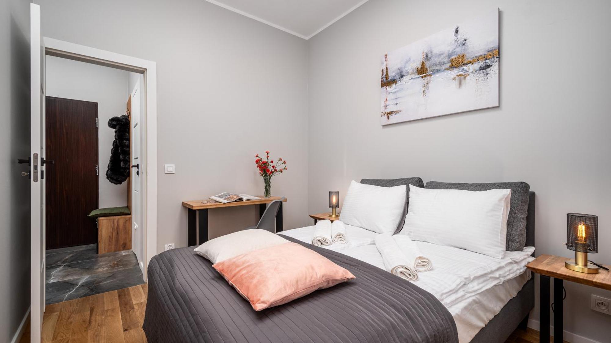 ורשה Zlota Apartments City Centre By Sun & Snow מראה חיצוני תמונה