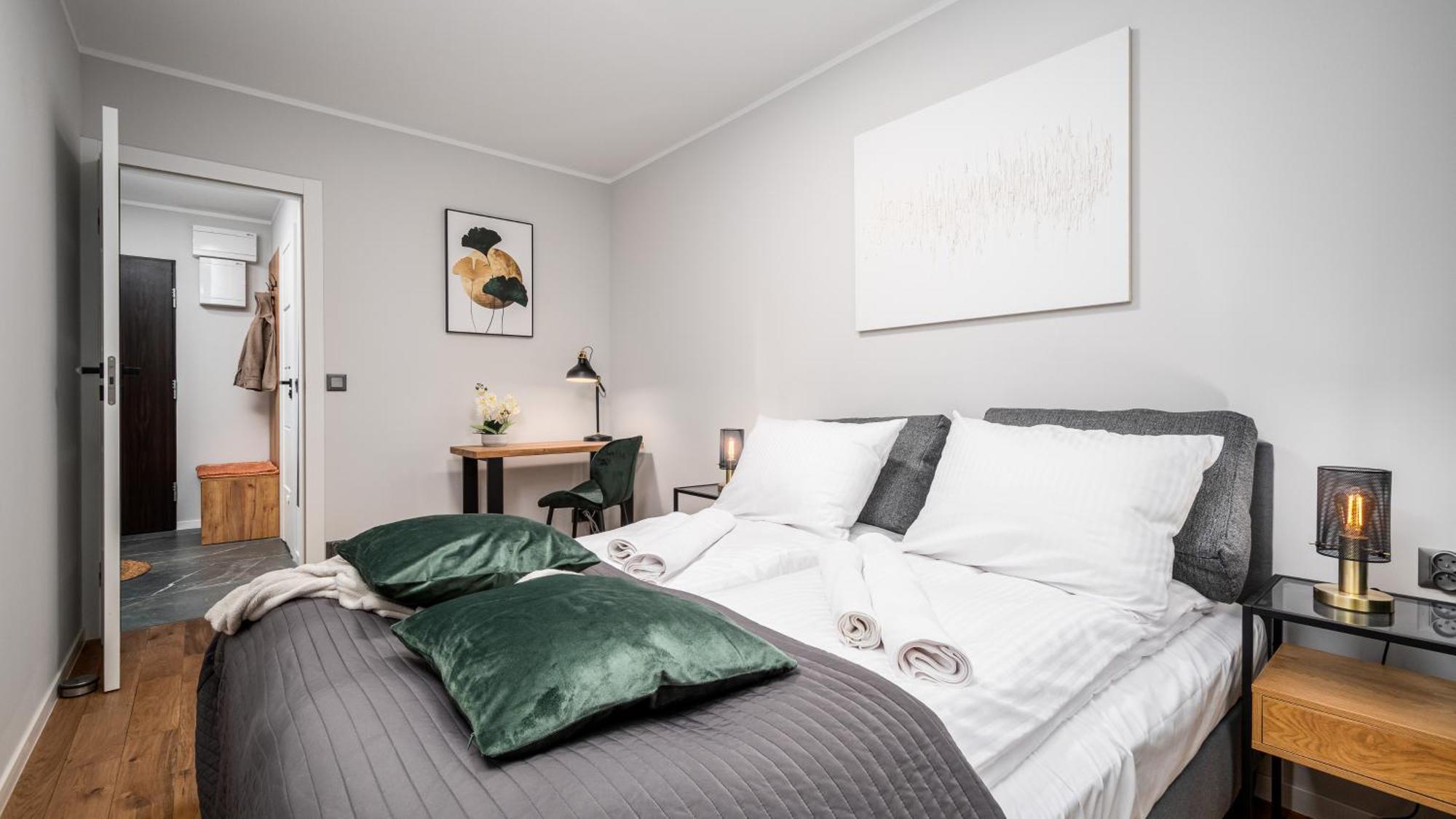 ורשה Zlota Apartments City Centre By Sun & Snow מראה חיצוני תמונה